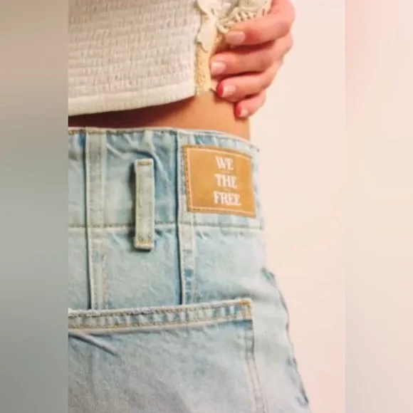 Free People We the Free Extreme Measures Barrel Shorts Lt Blue NWT - Picture 4 of 12